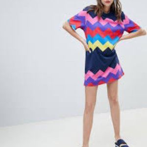 NWT House of Holland Zig Zag Tee Dress Sz 8 ASOS